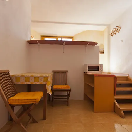 Apartment Burle