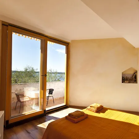 Apartment Burle