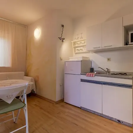 Apartment Burle